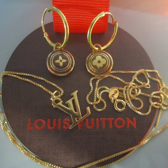 Louis Vuitton Jewelry - Louis Vuitton Charms Set EUC